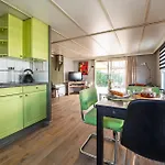 בקתה 13, Artist-designed With Ac, Parking & Fully Fenced! אויסטרוויק